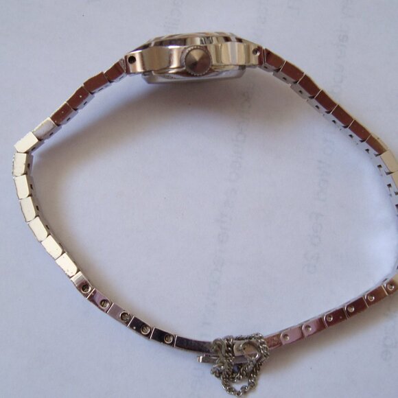 VINTAGE LADY WIND UP SEIKO,RUN GREAT - Picture 3 of 6